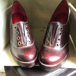 Burgundy Cole Hahn's